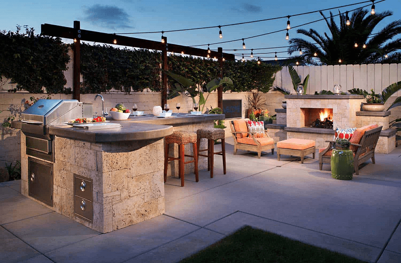 patio-with-fireplace-and-patio-lighting