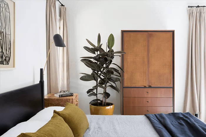 20-pro-tips-that-will-make-your-bedroom-extra-cozy-bedroom-with-natural-materials