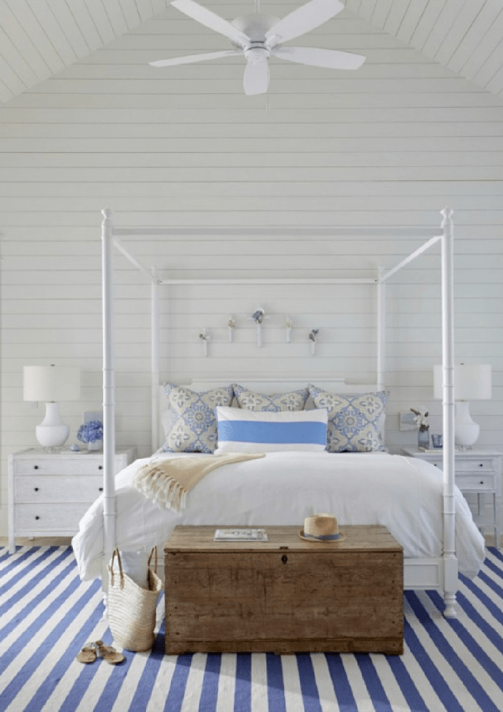 shiplap-coastal-decor-style-bedroom-blue-area-rug