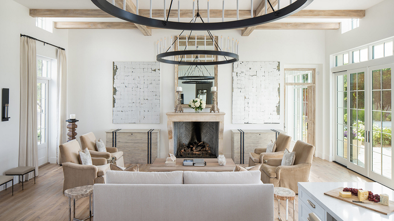 white-farmhouse-style-living-room-beige-chairs