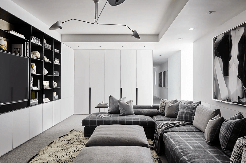 modern-Living-room-with-entertainment-center-modern