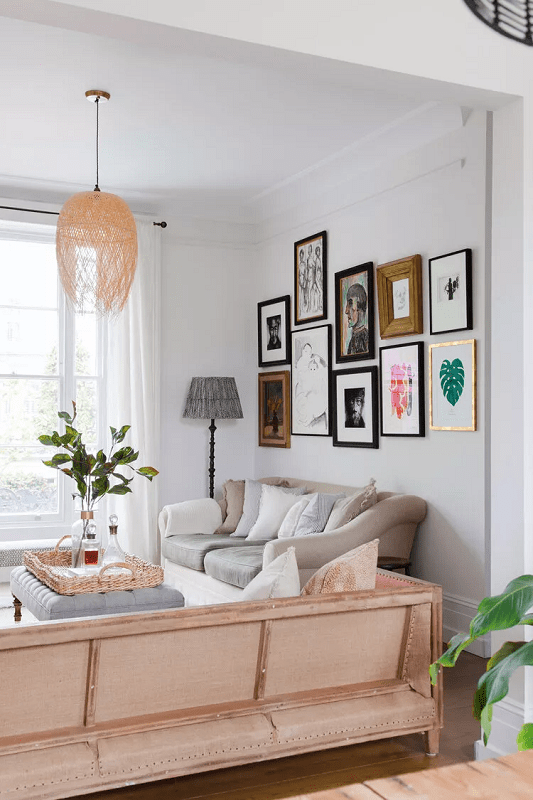 How-to-Decorate-Blank-Walls-for-Renters-how-to-create-a-gallery-wall