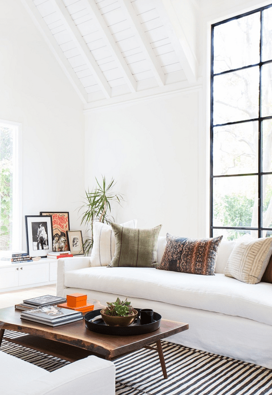 all-white-living-room-how-to-combine-colors