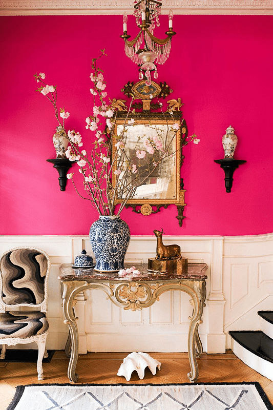 foyer-with-bold-pink-color