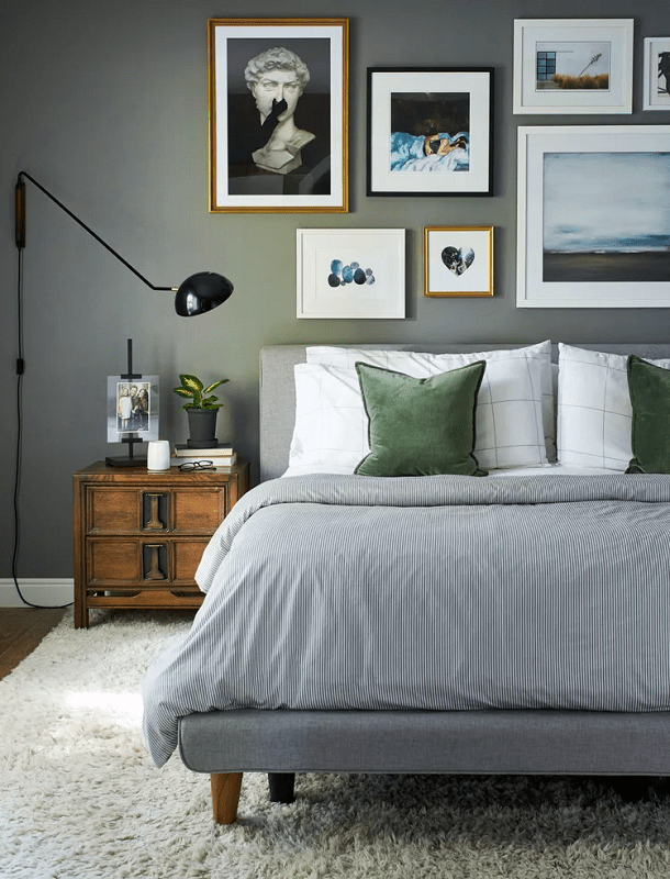 15-Easy-Ways-to-Update-Your-Interior-in-Just-One-Day-modern-bedroom-with-bedding