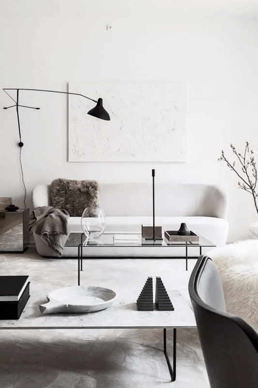 neutral-modern-living-room-without-color