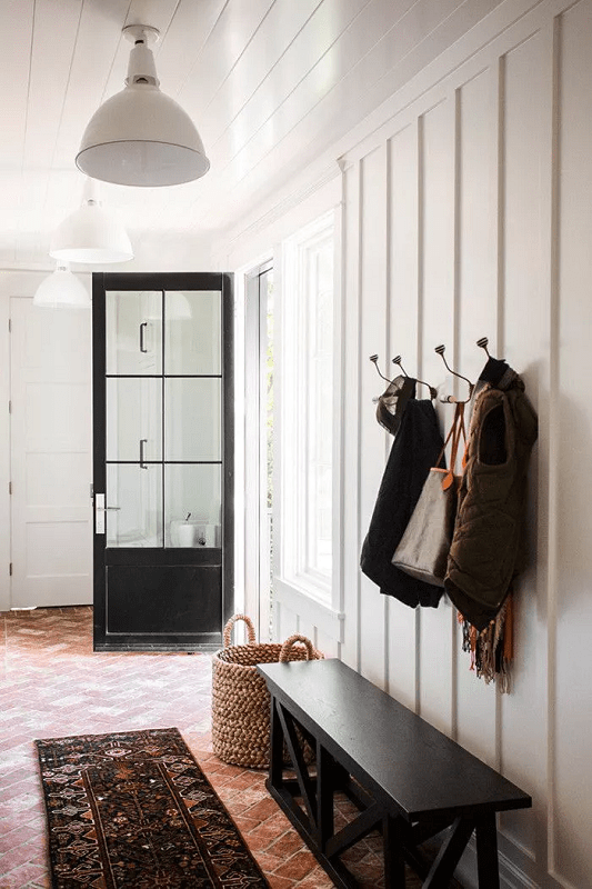 How-to-Reduce-Visual-Clutter-in-Your-Home-in-5-Easy-Steps-entryway-with-hooks
