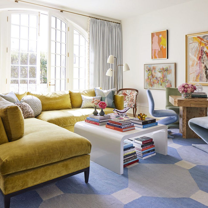 The-Ultimate-Guide-to-Throw-Pillow-Styling-living-room-with-yellow-sectional